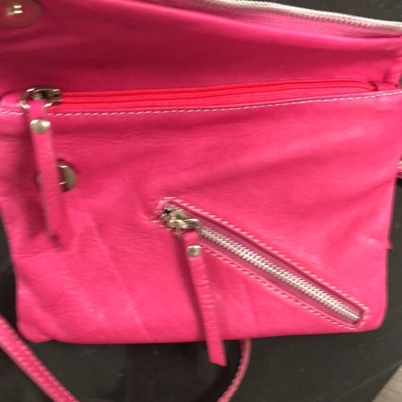 Borgo Degli Etruschi Leather Crossbody Wristlet - Picture 5 of 10